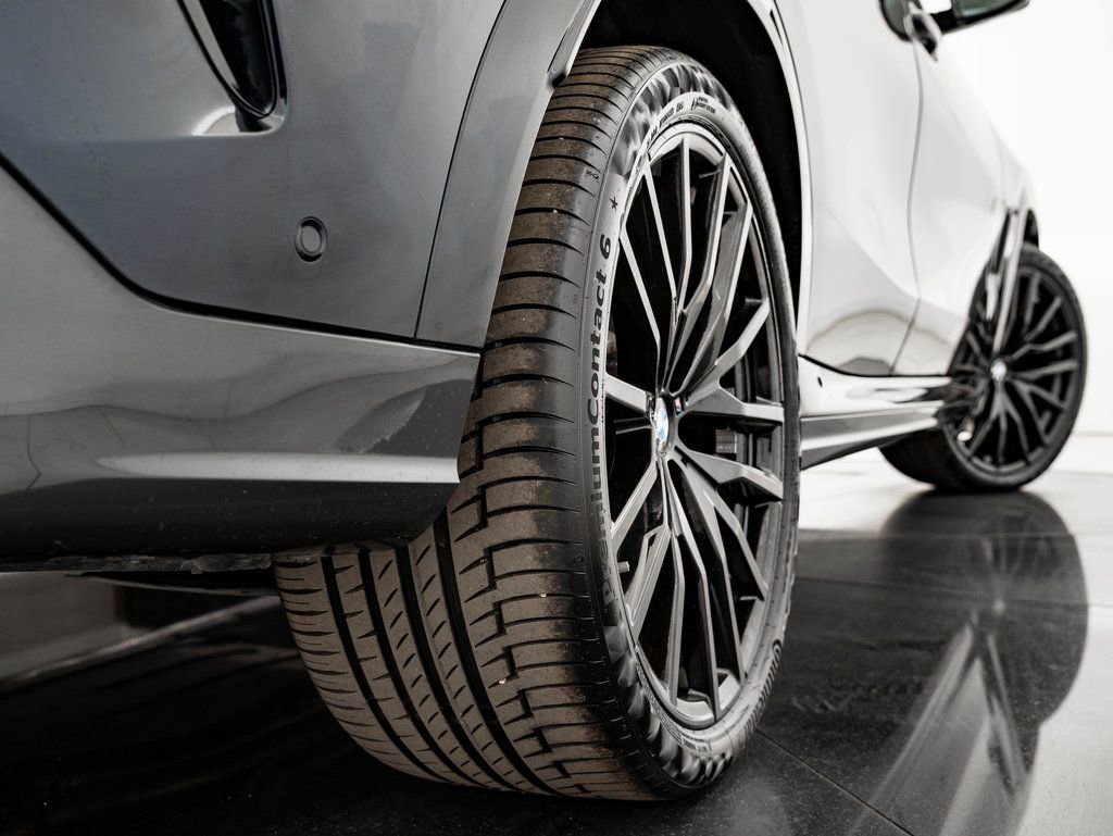 Used 2024 BMW X6 M60i image 50