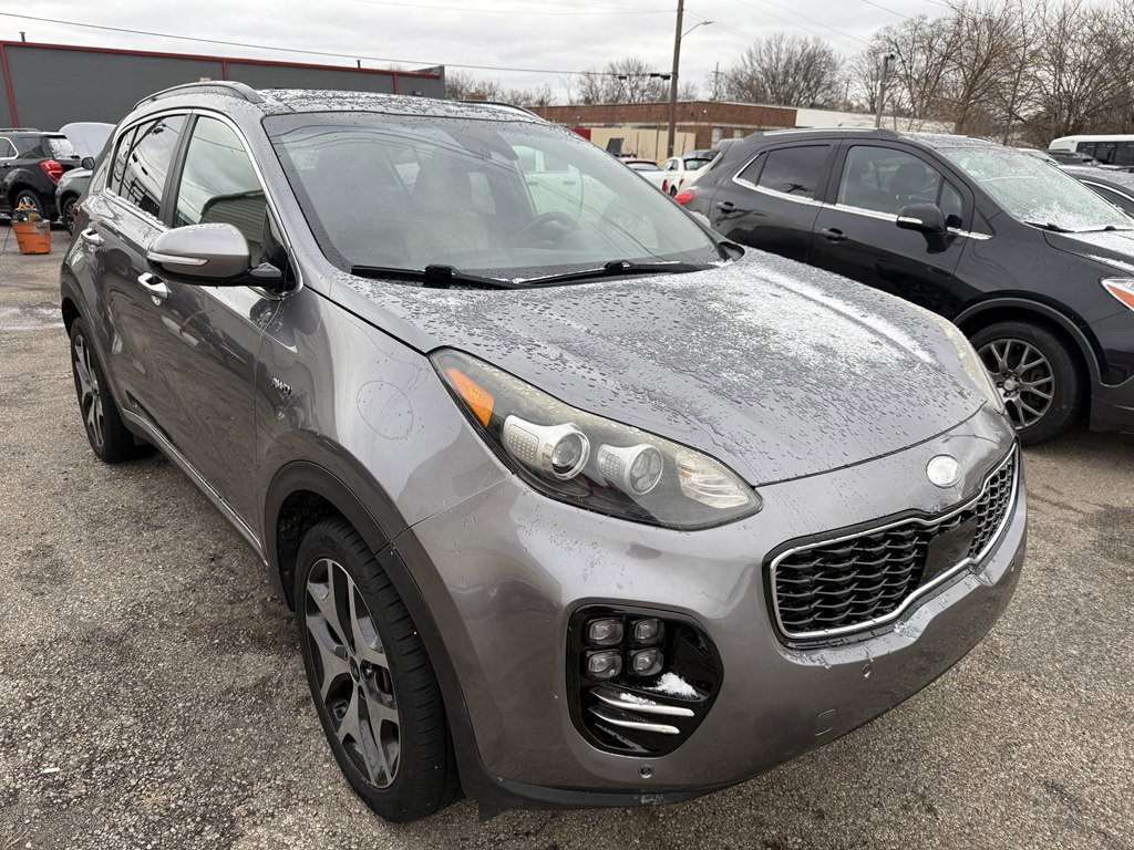 Used 2018 Kia Sportage SX image 2