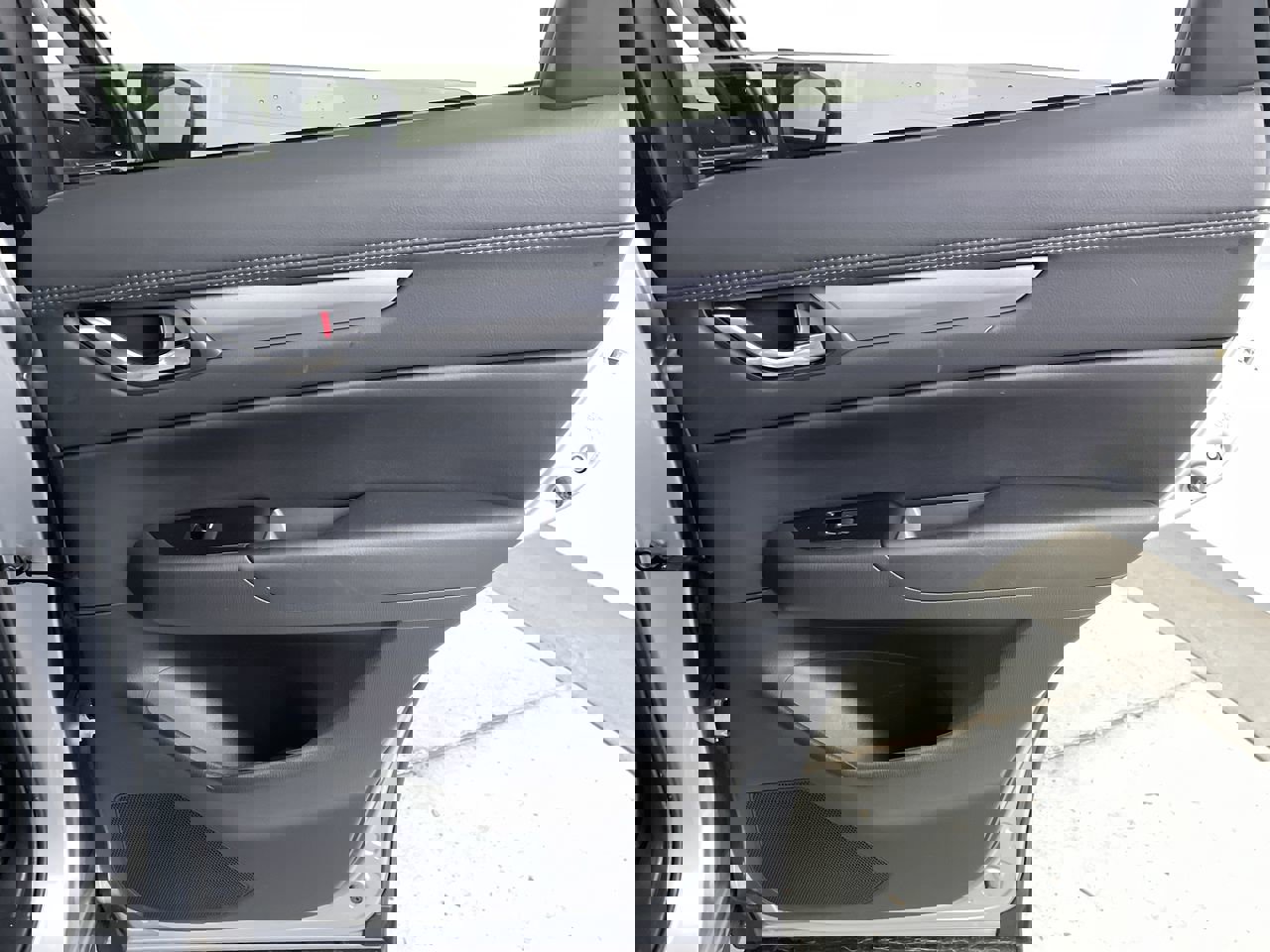 Used 2021 MAZDA CX-5 Touring image 23