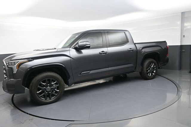 Used 2024 Toyota Tundra Platinum AWD/4WD image 48