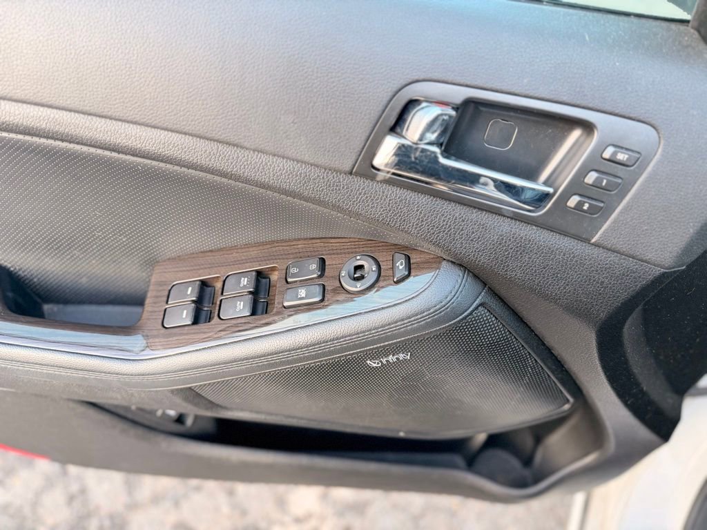 Used 2013 Kia Optima SX w/ Limited Pkg image 15