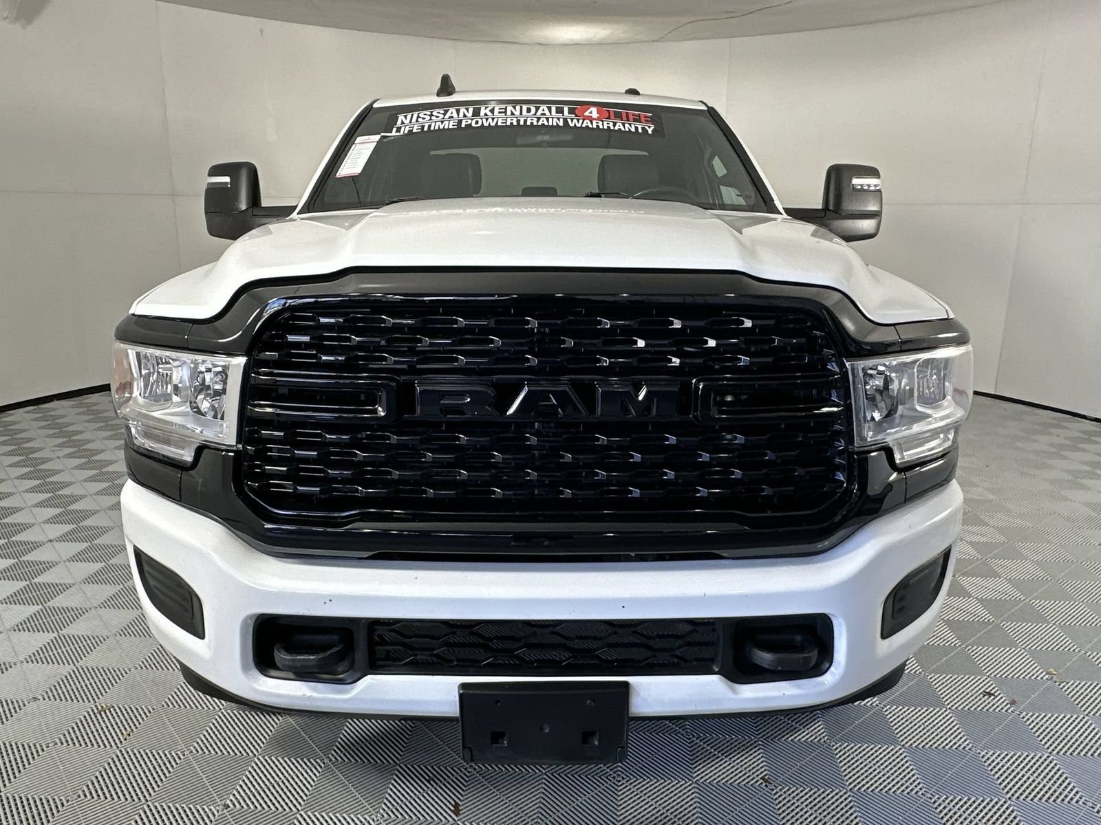 Used 2024 RAM 2500 Tradesman w/ Protection Group AWD/4WD image 3