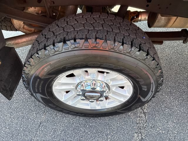 Used 2019 Ford F250 XLT w/ XLT Value Package AWD/4WD image 18