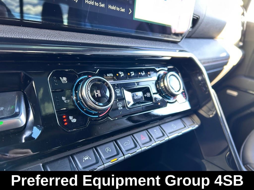 Certified 2022 GMC Sierra 1500 AT4 w/ AT4 Preferred Package image 28