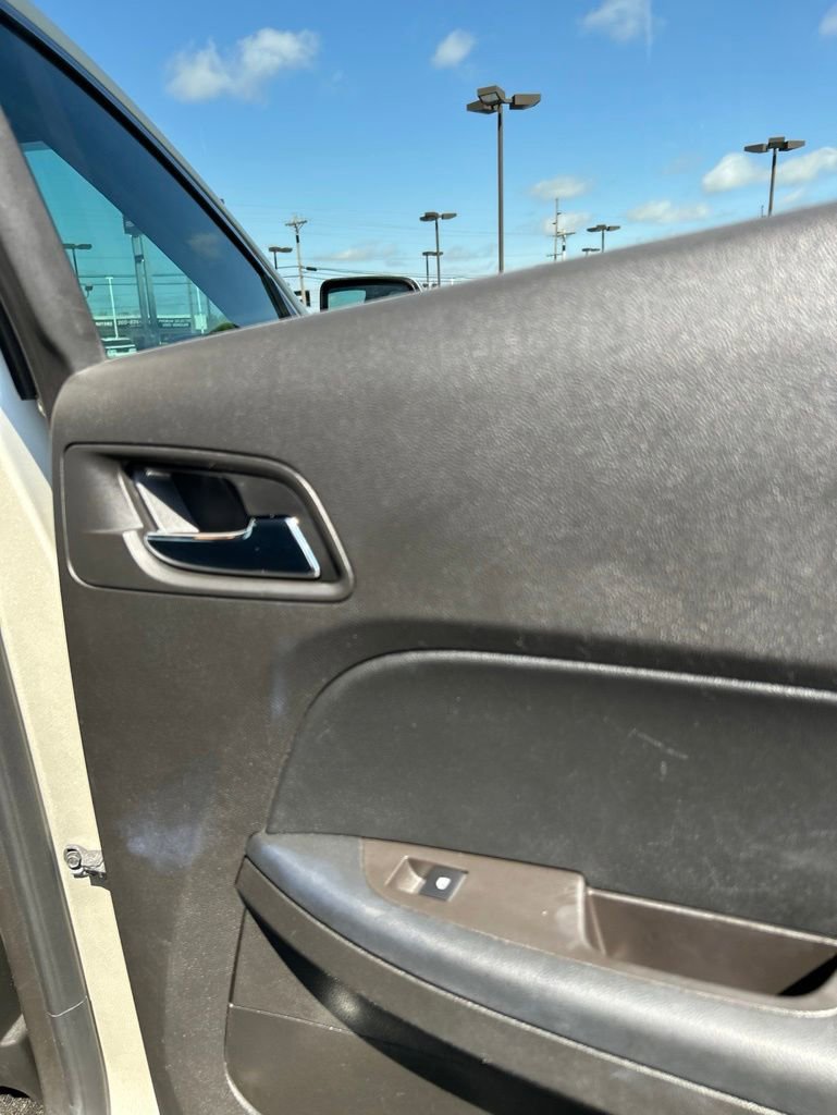 Used 2015 Chevrolet Equinox LT AWD/4WD image 48