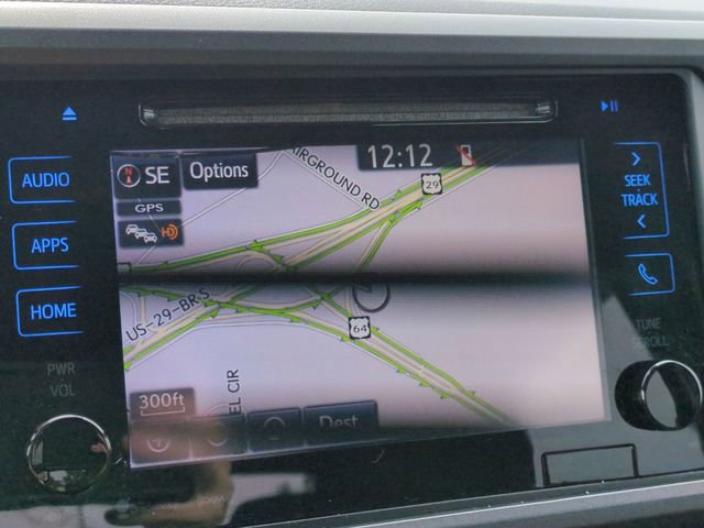 Used 2018 Toyota Tacoma TRD Sport image 17