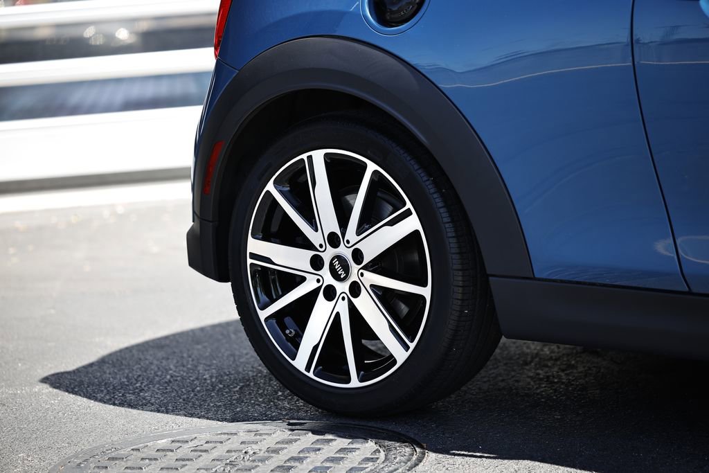 Used 2024 MINI Cooper S image 6