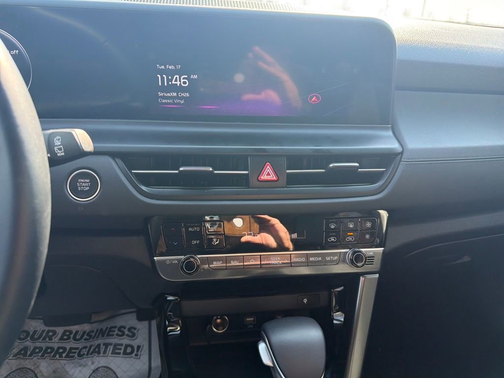 Used 2025 Kia Seltos EX w/ EX Sunroof Package image 20