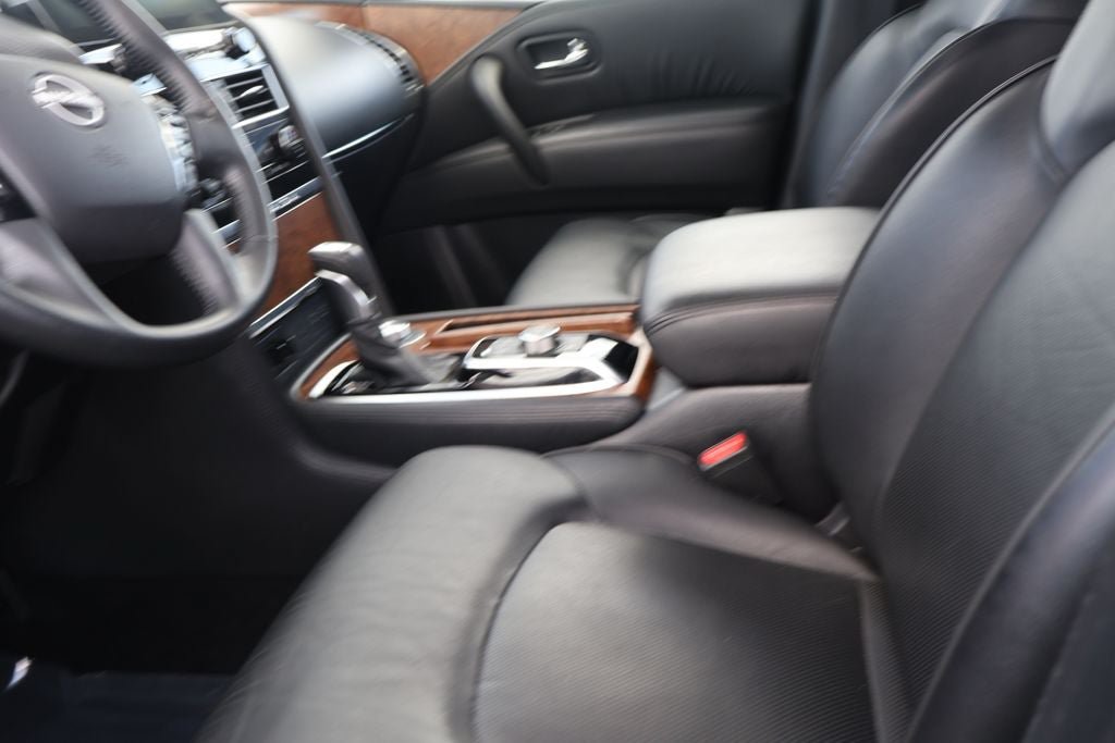 Used 2024 Nissan Armada SL w/ Captain's Chairs Package AWD/4WD image 18