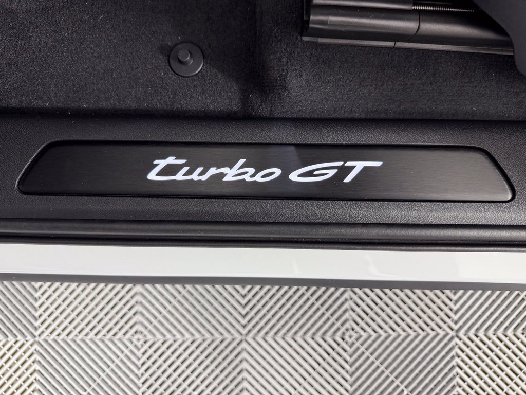 New 2027 Porsche Cayenne Turbo GT AWD/4WD image 22
