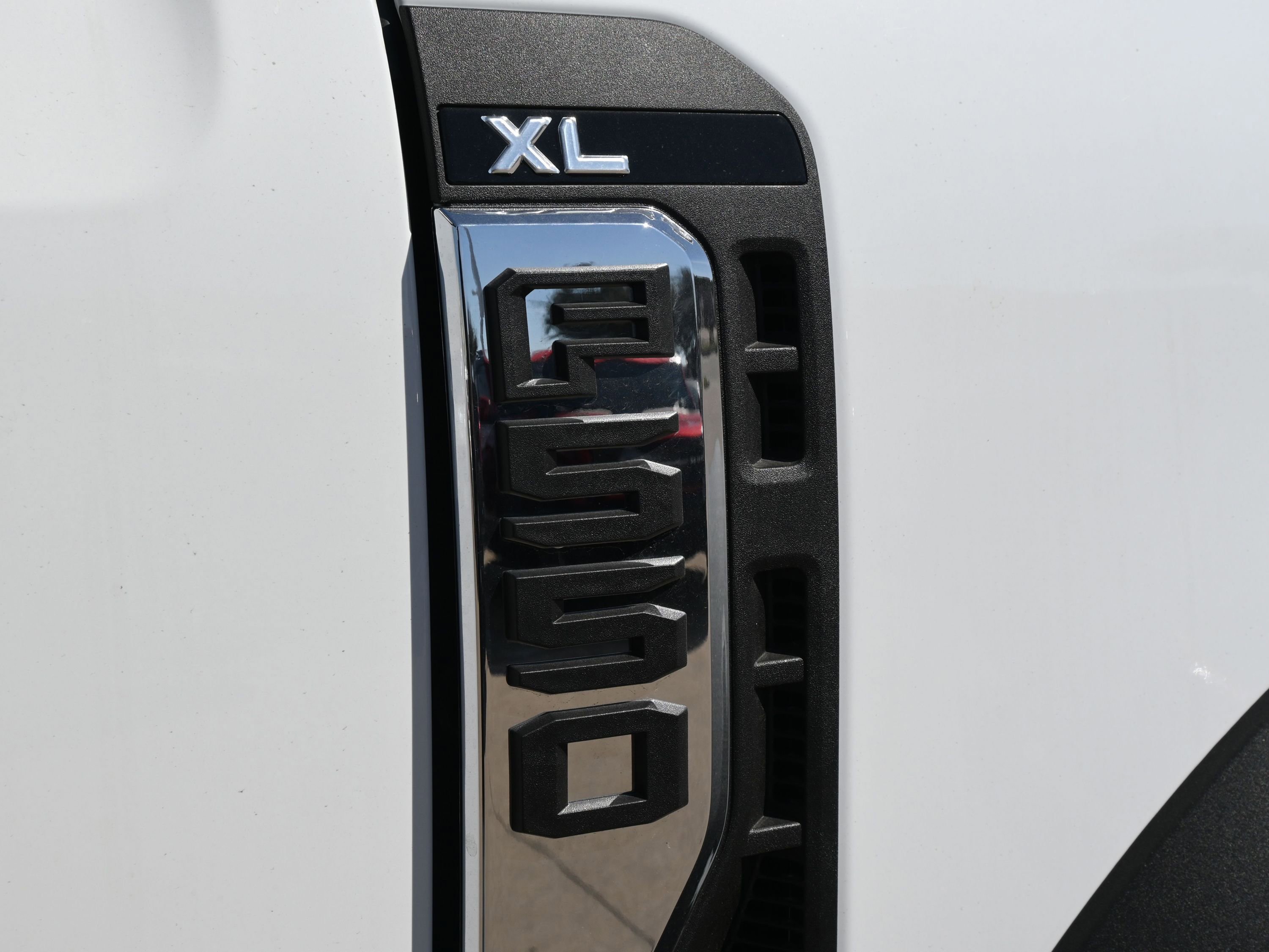 New 2026 Ford F550 4x4 Supercab Super Duty image 23