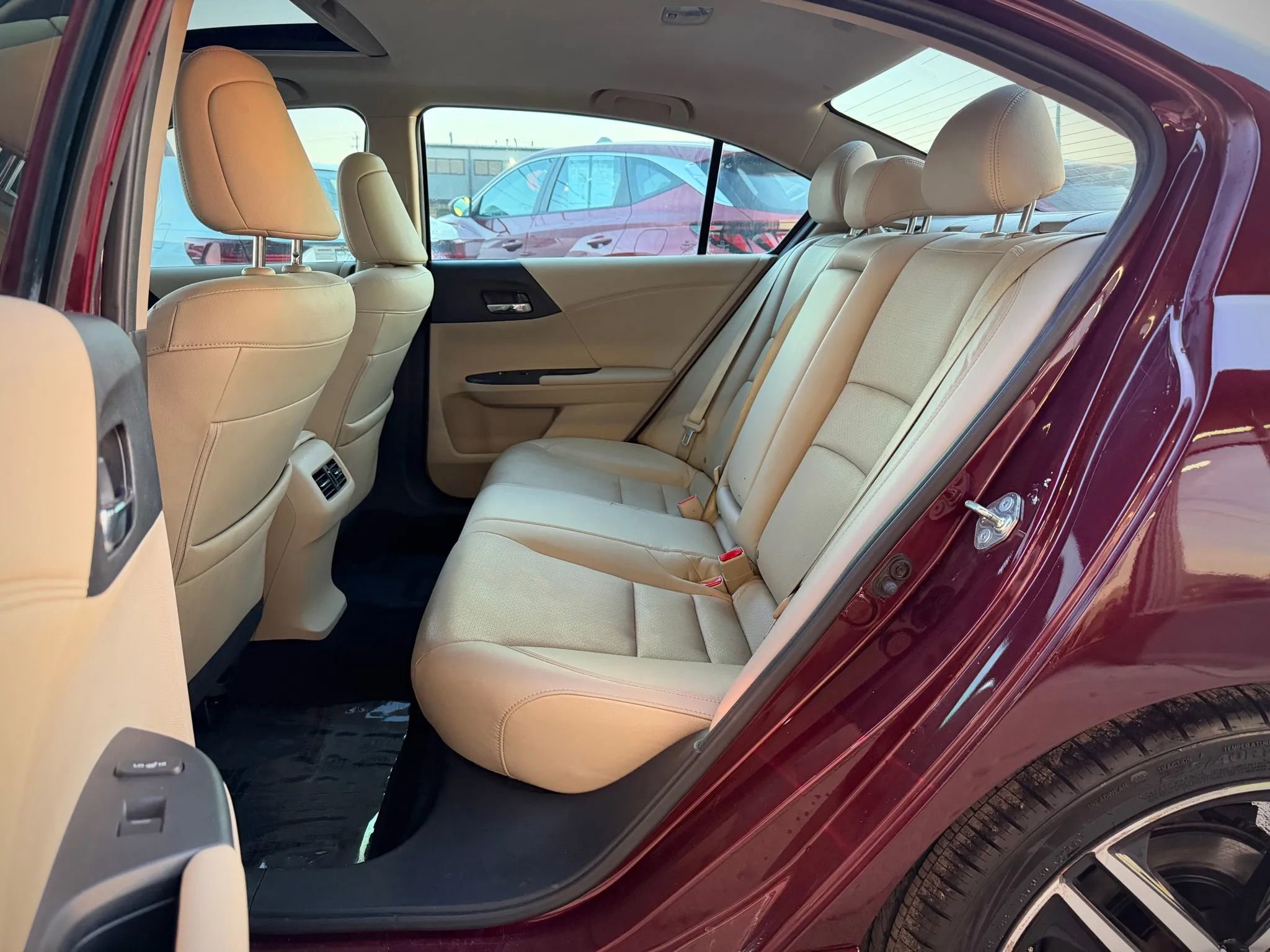 Used 2017 Honda Accord Touring image 18