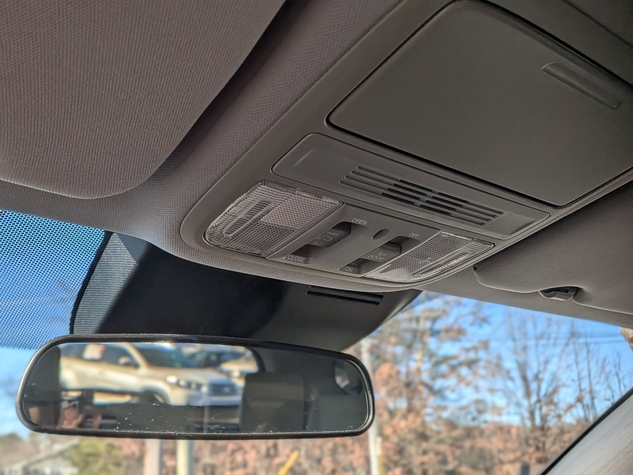 Used 2018 Honda CR-V EX image 31