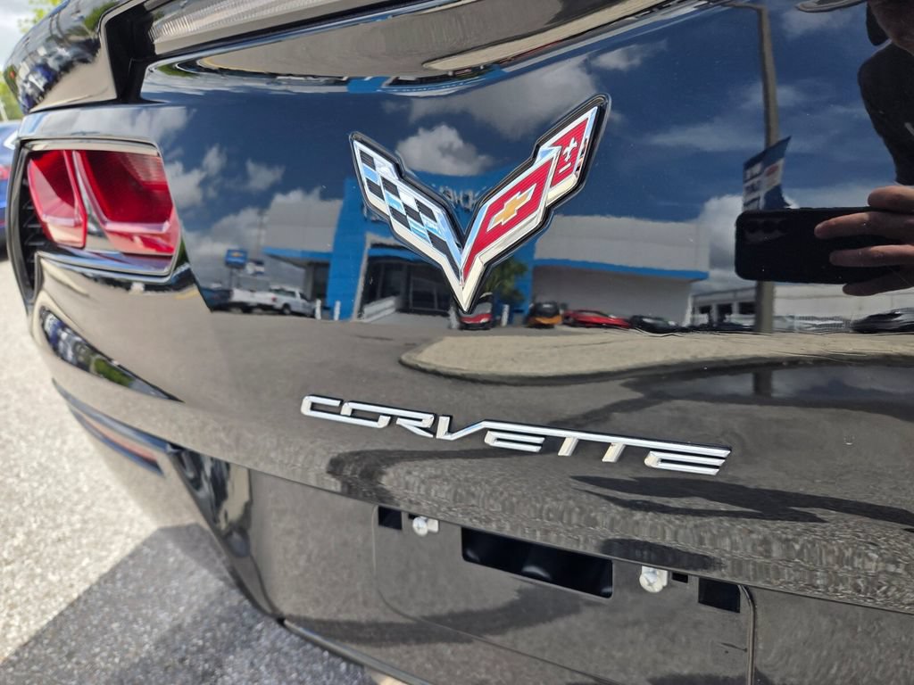 Used 2015 Chevrolet Corvette Stingray Coupe w/ 3LT Preferred Equipment Group RWD image 11