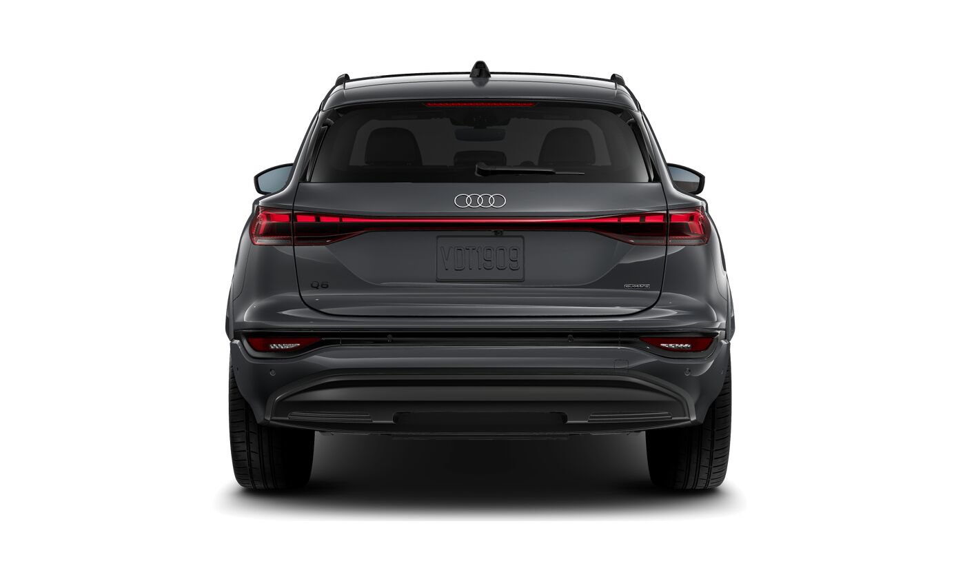 Certified 2025 Audi Q6 e-tron Premium Plus AWD/4WD image 7