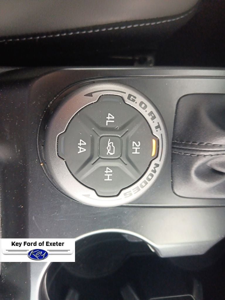 Certified 2025 Ford Bronco Outer Banks w/ Sasquatch Package AWD/4WD image 37