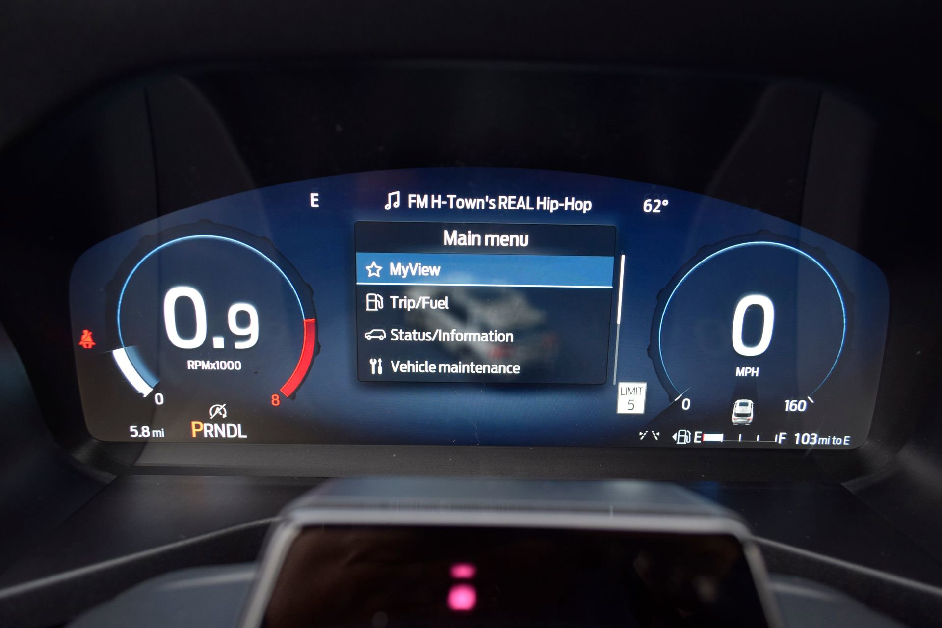 New 2026 Ford Explorer Platinum image 12