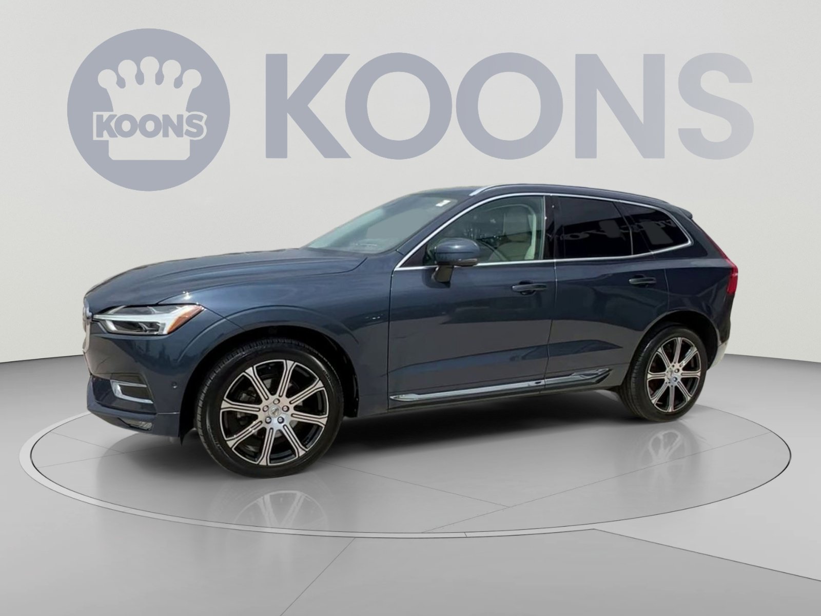 Certified 2023 Volvo XC40 B5 Plus w/ Protection Package Premier AWD/4WD image 5