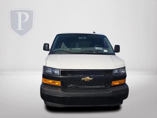 New 2025 Chevrolet Express 2500 Extended w/ Driver Convenience Package RWD image 13