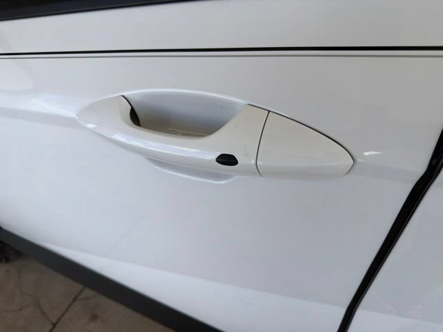 Used 2025 Hyundai Kona SEL AWD/4WD image 11