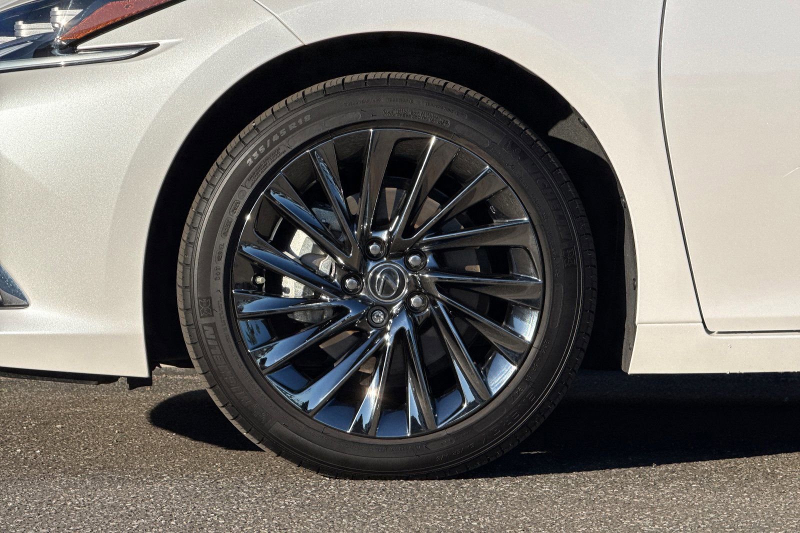 Certified 2025 Lexus ES 350 Luxury image 29