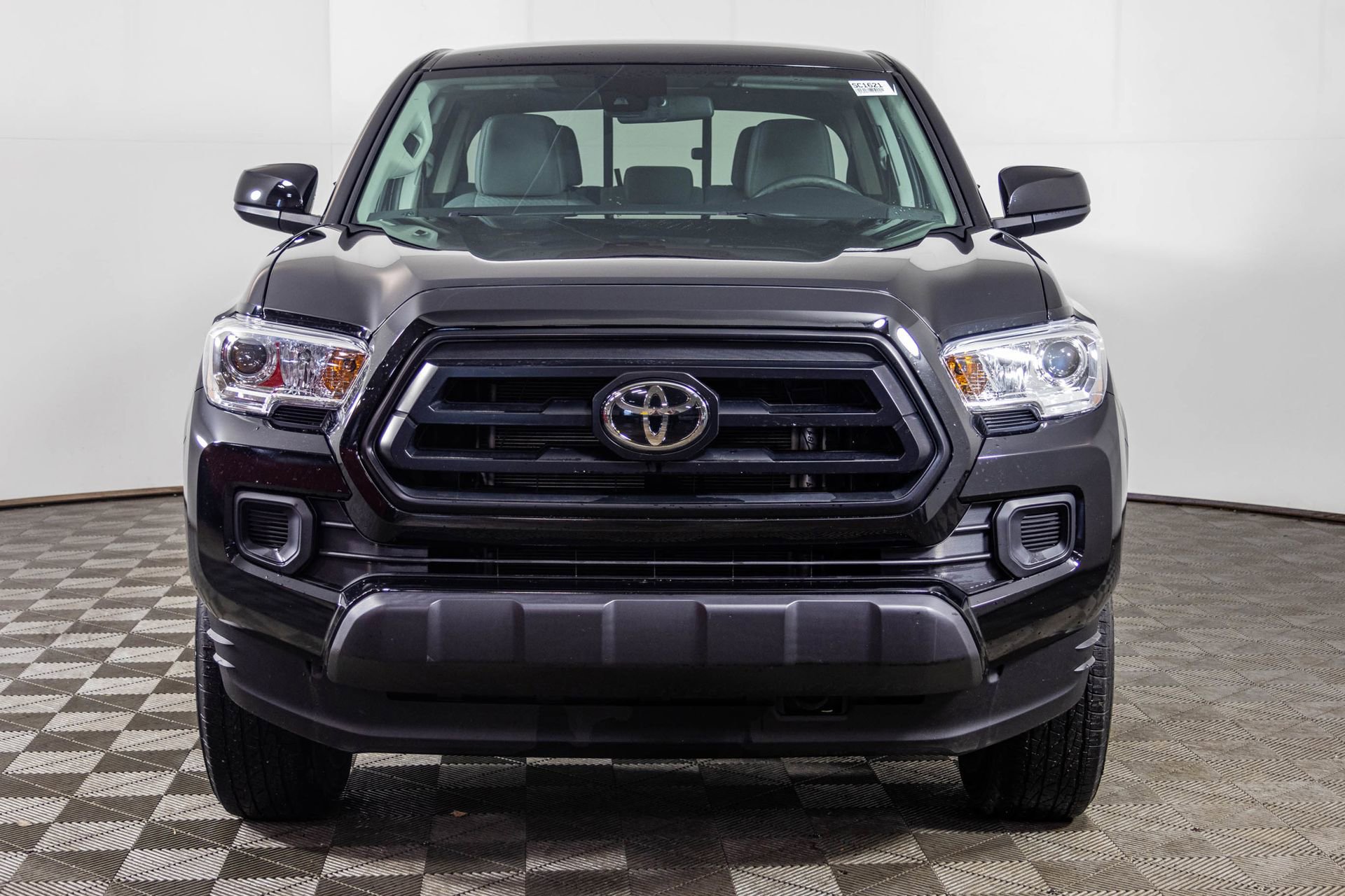 Used 2023 Toyota Tacoma SR AWD/4WD image 8
