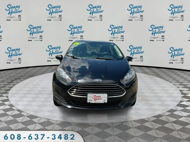 Used 2019 Ford Fiesta SE FWD image 2