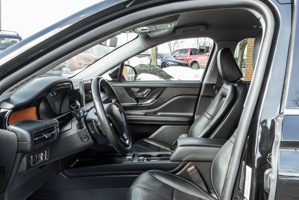 Used 2022 Lincoln Corsair Reserve image 26