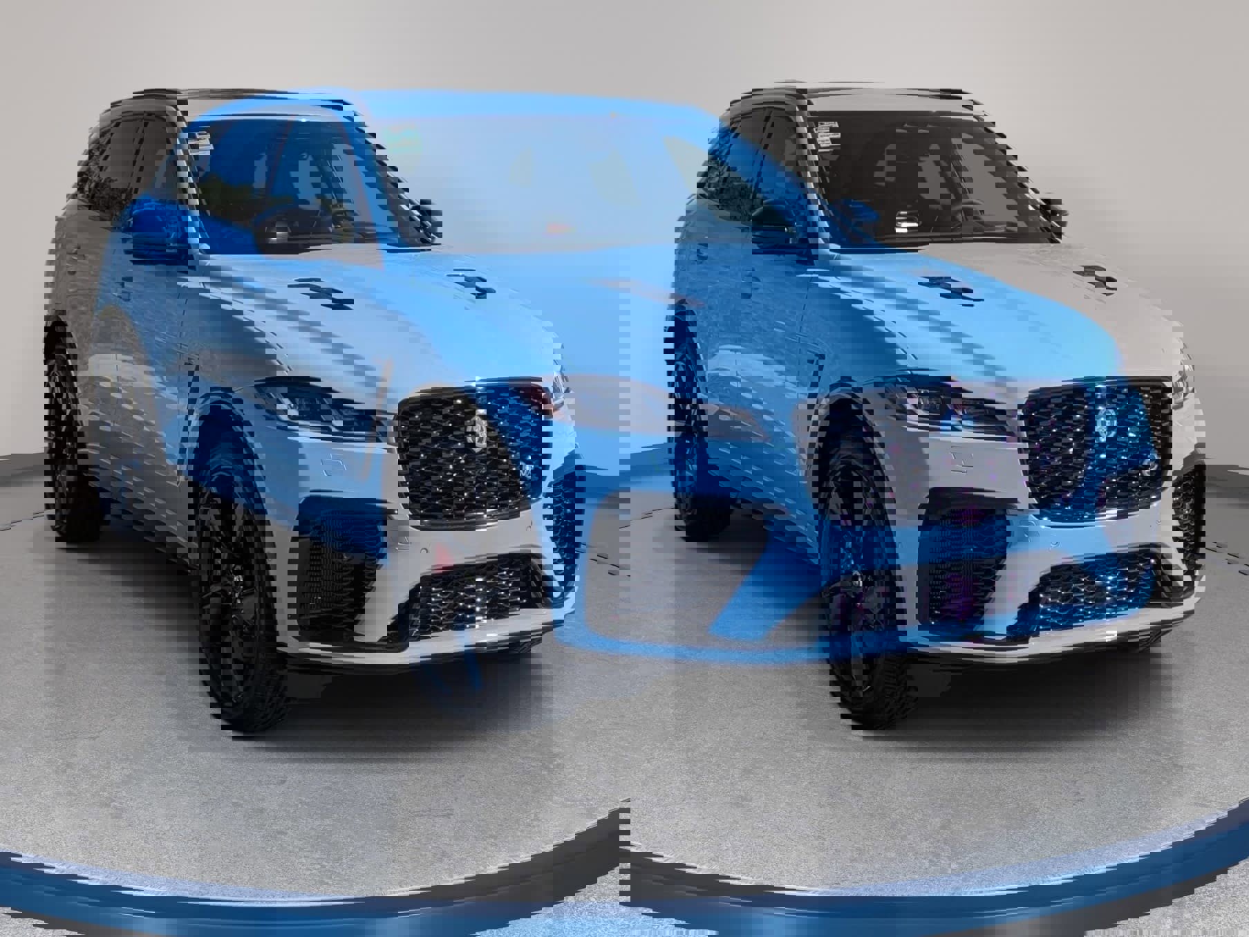 New 2026 Jaguar F-PACE SVR 575 Edition image 3