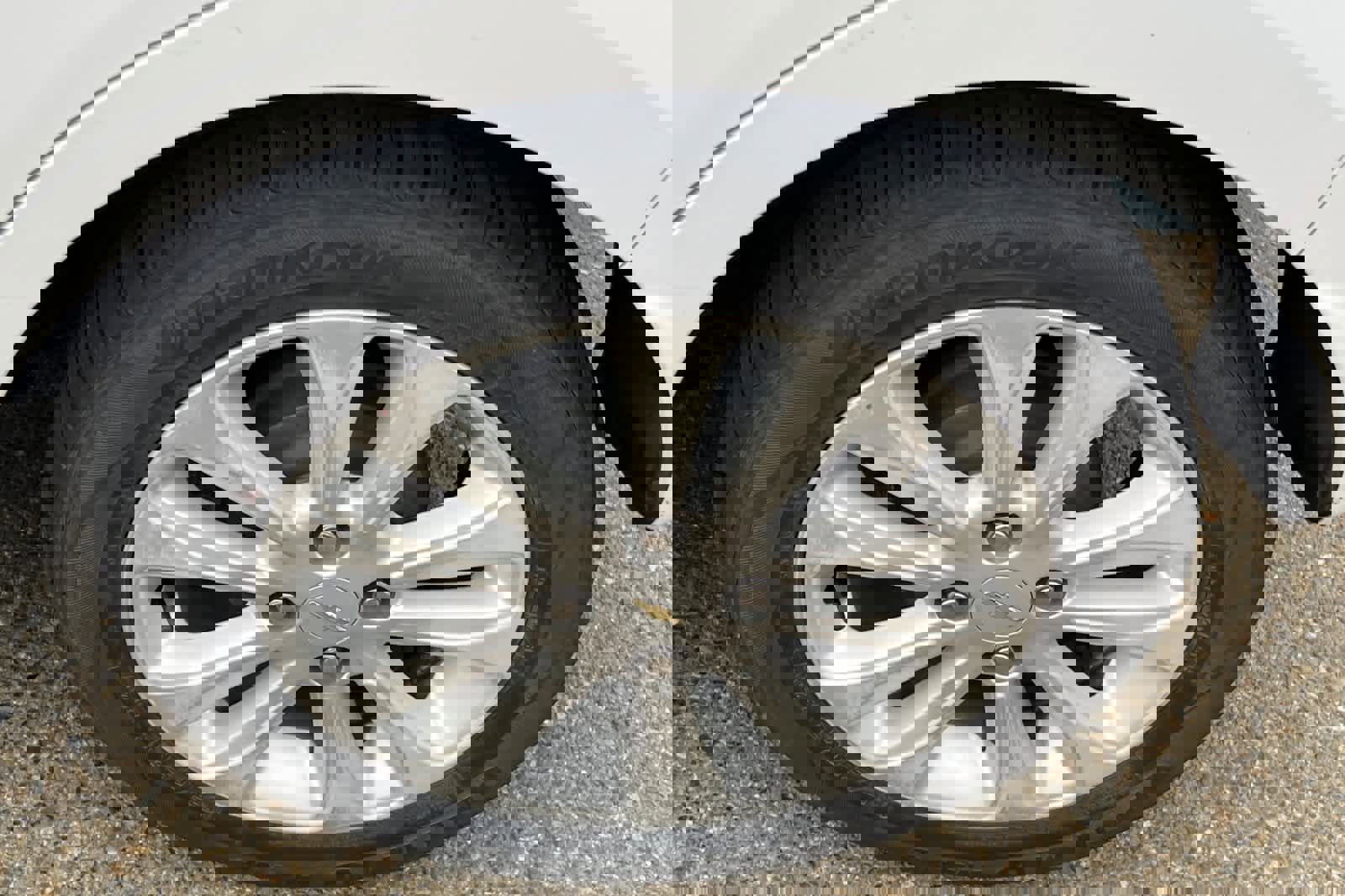 Used 2017 Chevrolet Spark LT image 22