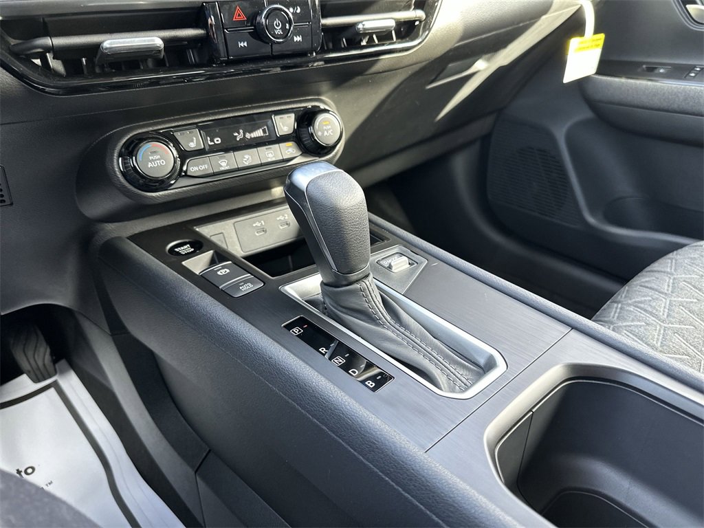 New 2026 Nissan Kicks SV w/ SV Premium Package image 19