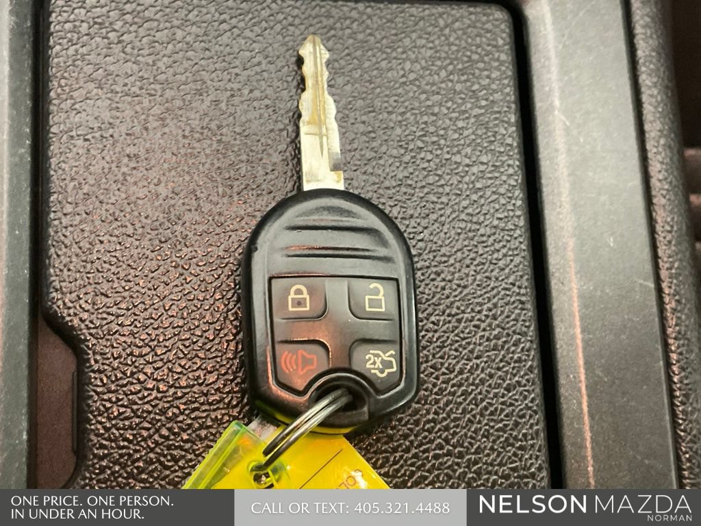 Used 2010 Ford Mustang Shelby GT500 RWD image 37