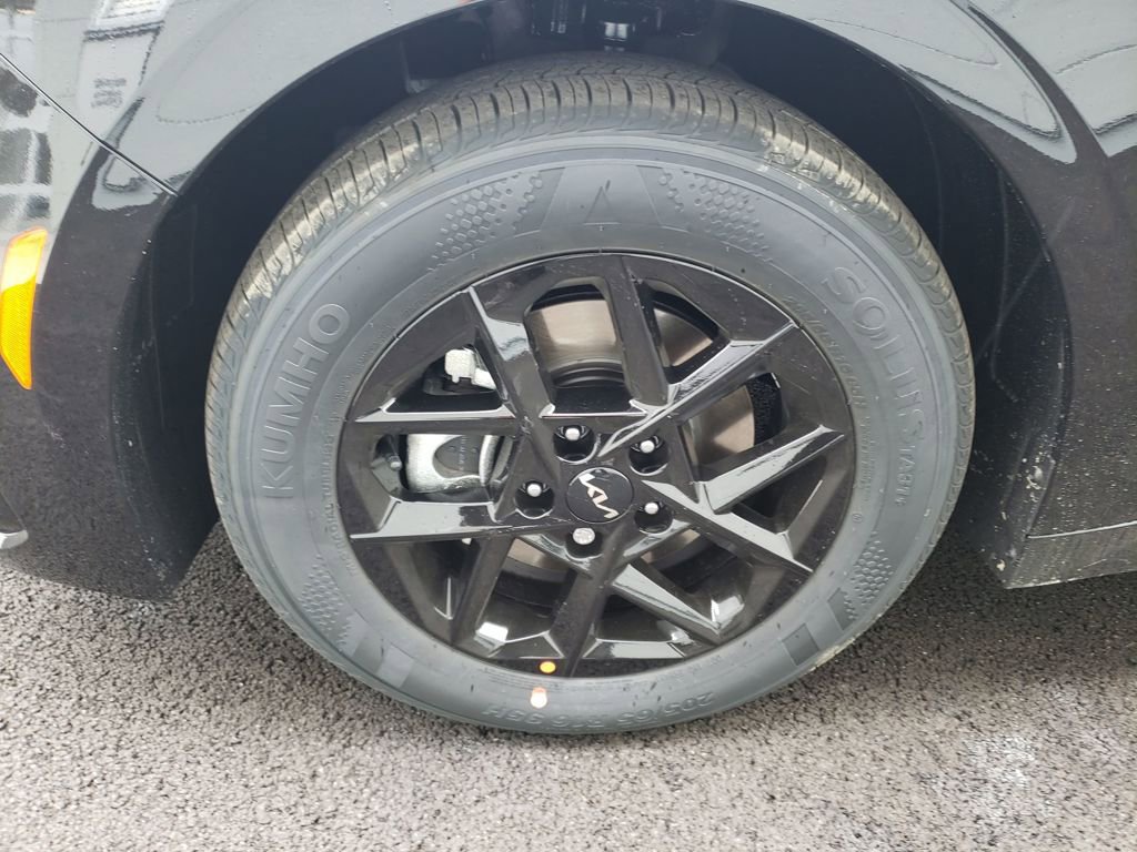 New 2026 Kia K5 LXS FWD image 23