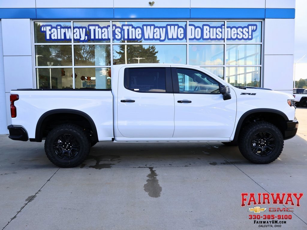 New 2026 Chevrolet Silverado 1500 ZR2 w/ Dark Appearance Package