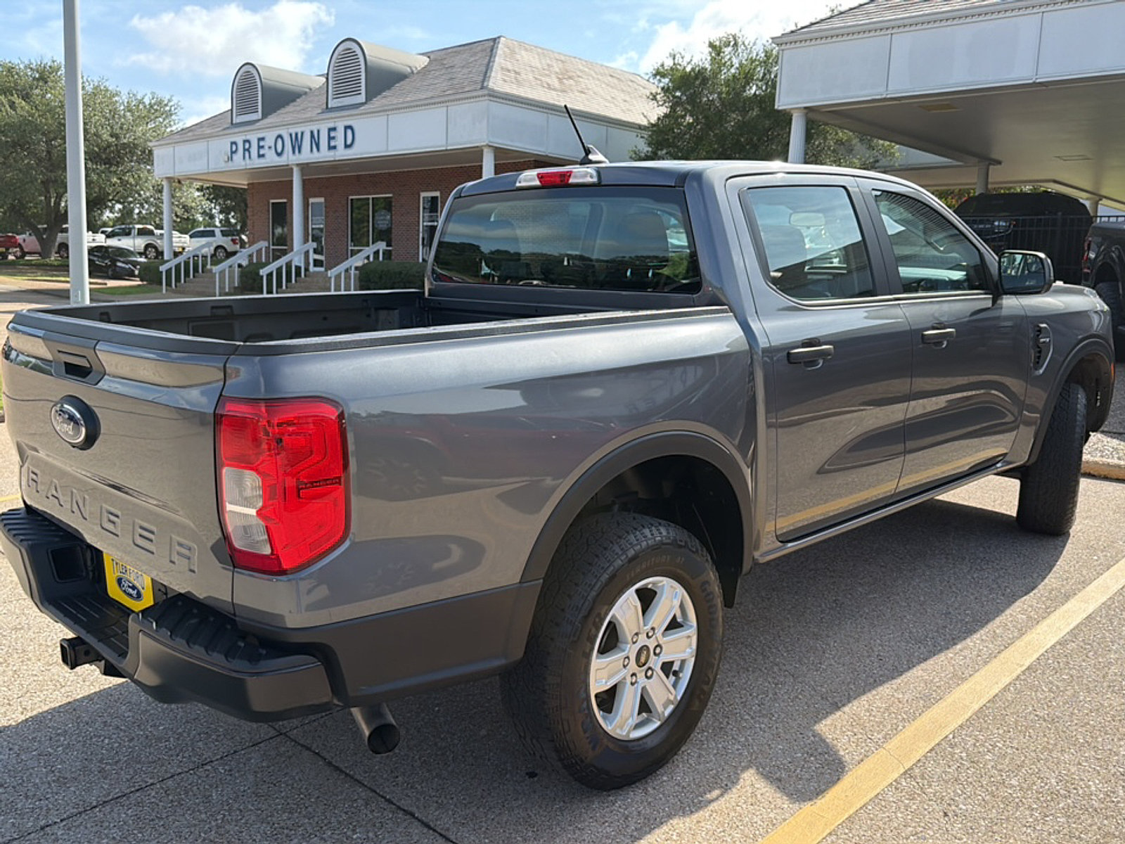 Used 2024 Ford Ranger XL w/ Trailer Tow Package RWD image 7