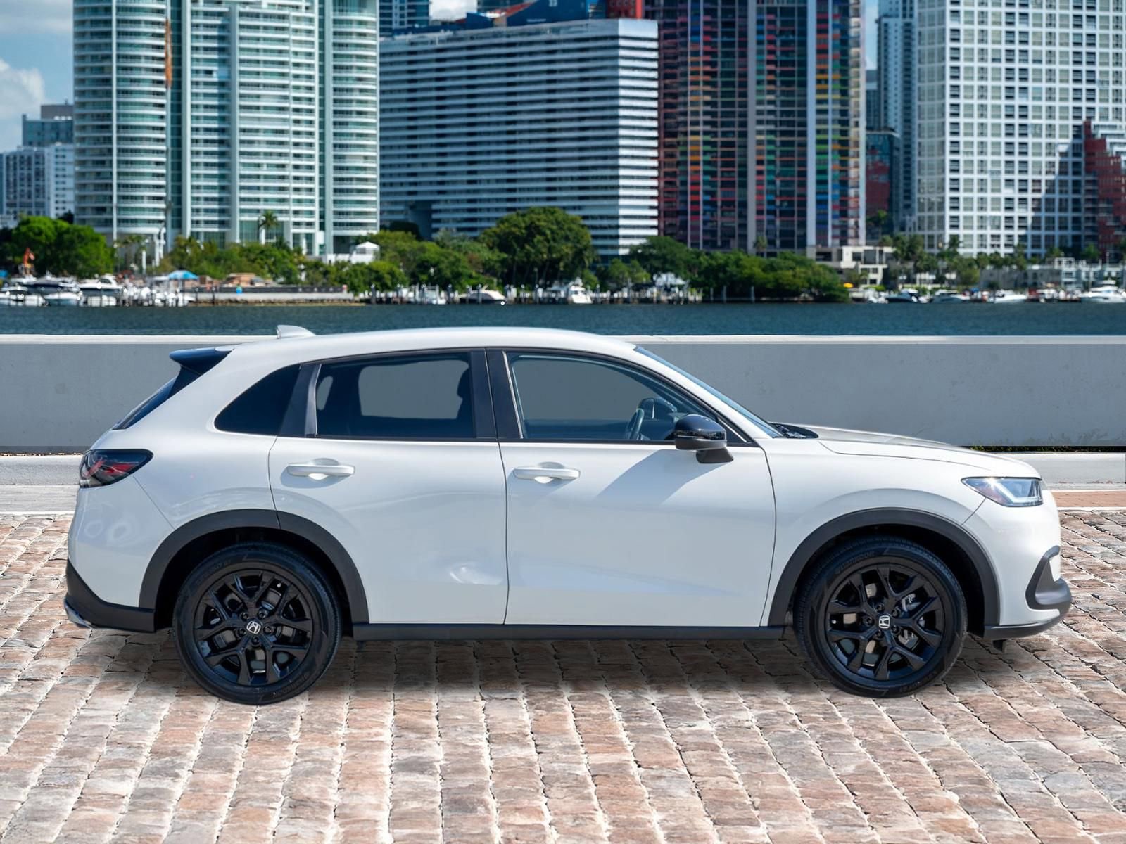 Certified 2024 Honda HR-V Sport image 4