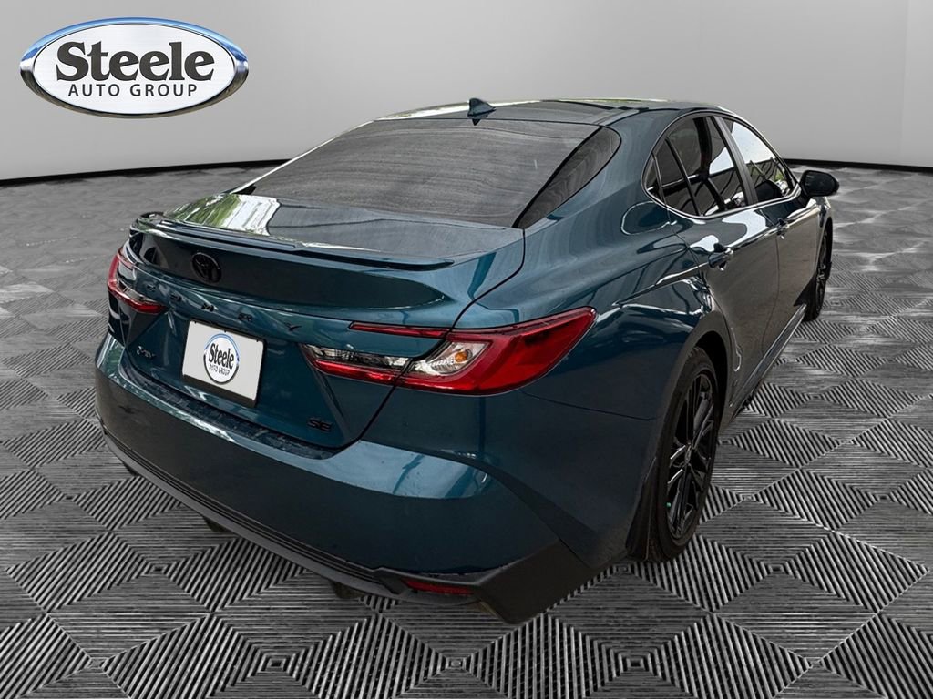 Used 2026 Toyota Camry SE w/ Convenience Package FWD image 5