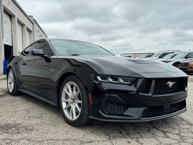 Used 2024 Ford Mustang GT Premium RWD image 7