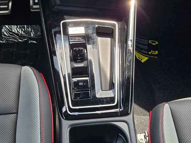 New 2026 Volkswagen GTI SE FWD image 18