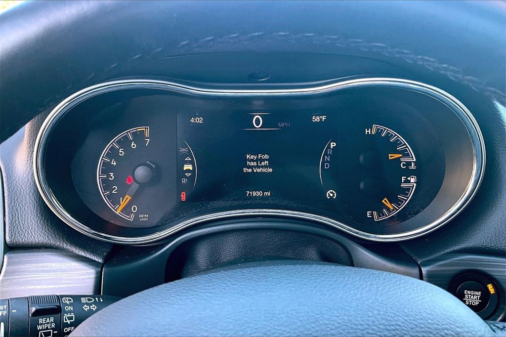 Used 2021 Jeep Grand Cherokee Laredo X image 13