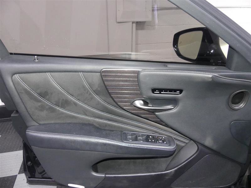 Used 2018 Lexus LS 500 AWD image 18