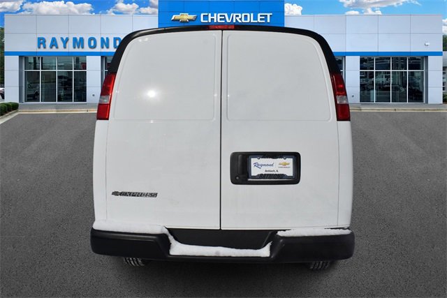 New 2025 Chevrolet Express 2500 Work Van w/ Driver Convenience Package image 4