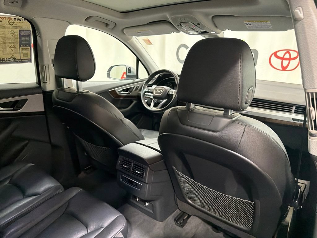 Used 2019 Audi Q7 2.0T Premium w/ Convenience Package AWD/4WD image 16