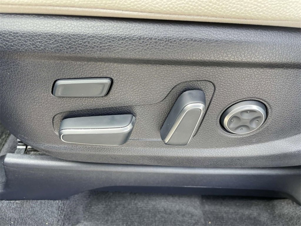 Certified 2024 Hyundai Palisade Limited image 13