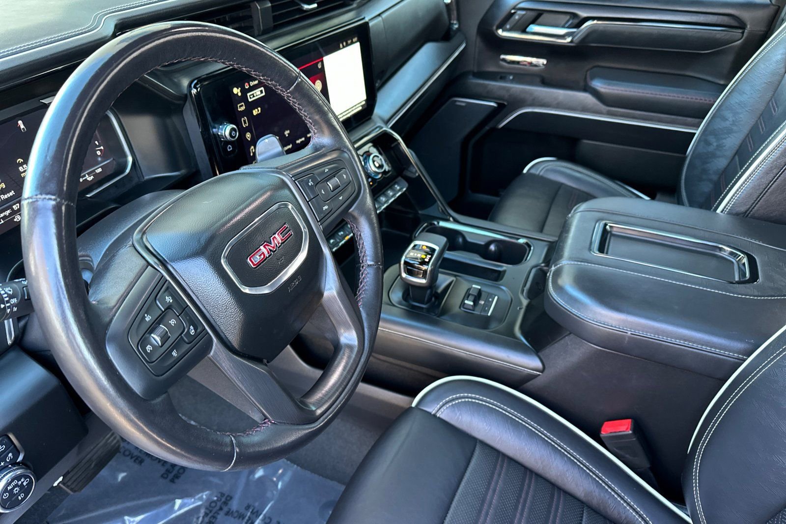 Used 2022 GMC Sierra 1500 AT4X image 10