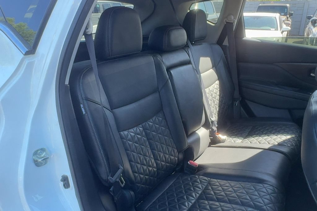Used 2023 Nissan Murano Platinum w/ Cargo Package FWD image 13