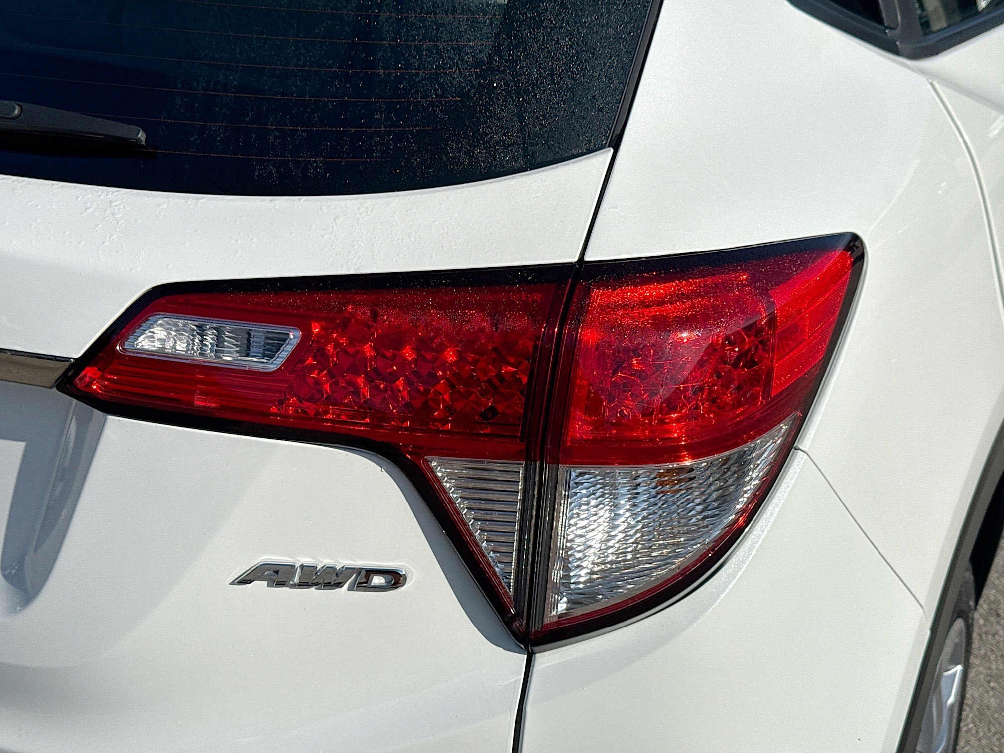 Used 2022 Honda HR-V LX image 26