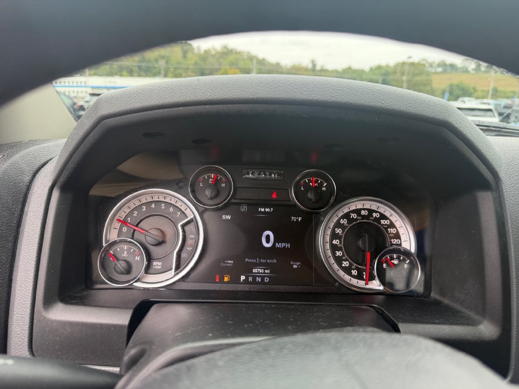 Used 2019 RAM 1500 Big Horn AWD/4WD image 16