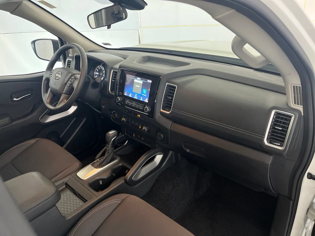 Used 2024 Nissan Frontier SV w/ Technology Package AWD/4WD image 22