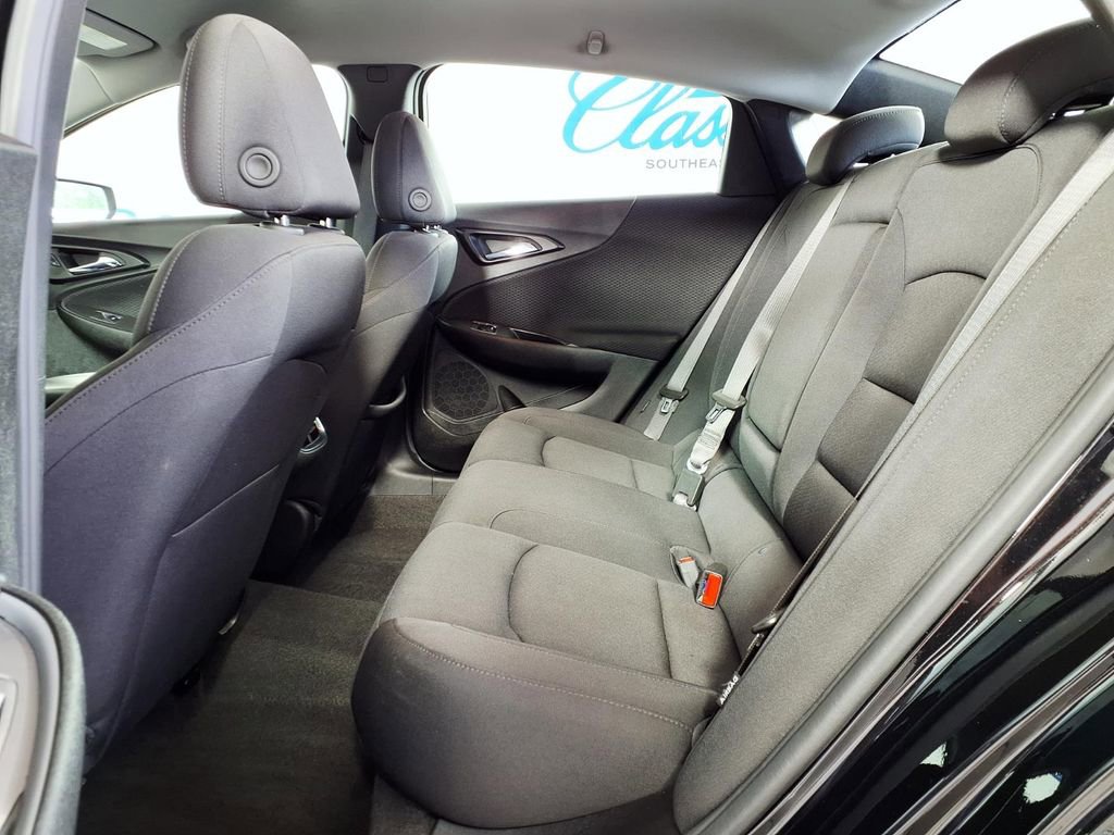 Used 2024 Chevrolet Malibu LT FWD image 8